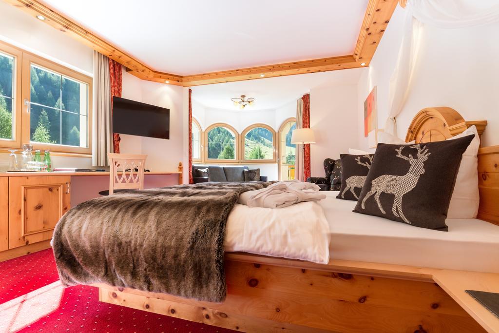 Chasa Castello Relax & Spa Samnaun Chambre photo